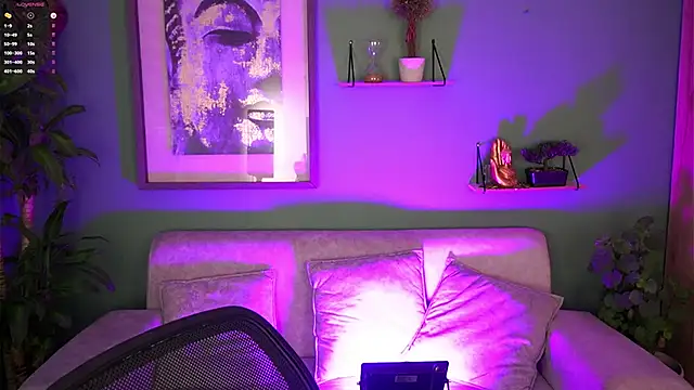 Snapshot of Aaronfox_x chatting on March 14, 2025, 12:40 pm Aaronfox x online show from March 14, 2025, 12:40 pm