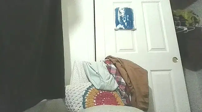 PompasPurpleriver online show from December 19, 2024, 12:13 am