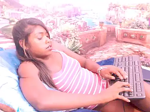 Snapshot of indiantimtim4u chatting on January 24, 2025, 8:32 pm indiantimtim4u online show from January 24, 2025, 8:32 pm