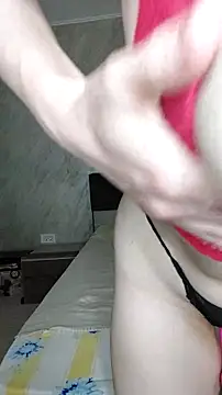 Snapshot of AliyaWade_ chatting on May 13, 2026, 5:54 pm AliyaWade online show from May 13, 2026, 5:54 pm