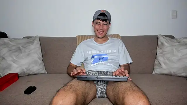 Huge latin cock online show from October 4, 2025, 10:08 pm