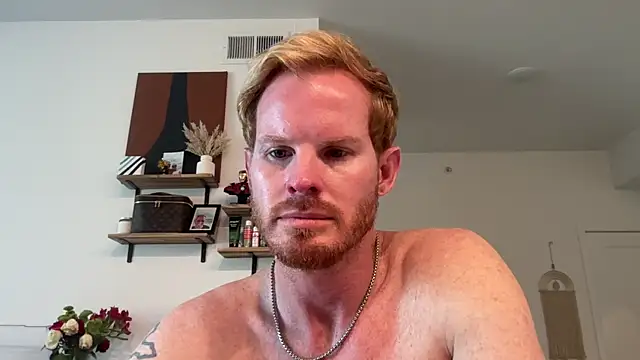 crossfitterguy87 online show from April 16, 2026, 10:23 pm