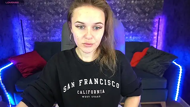 Snapshot of MaribelRiverr_ chatting on December 20, 2024, 6:19 am MaribelRiverr online show from December 20, 2024, 6:19 am
