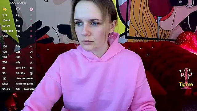 MaribelRiverr  online show from February 15, 2026, 7:51 am