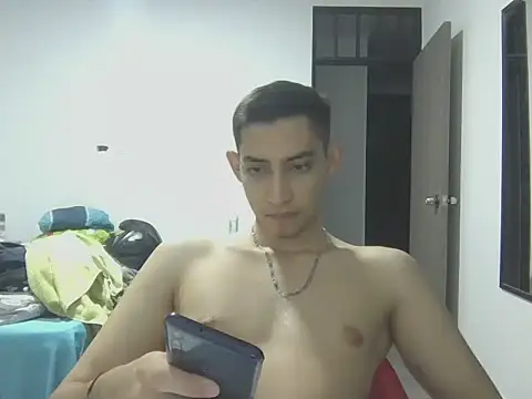 Juan Vas online show from April 16, 2026, 3:07 am