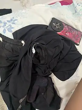 Snapshot of Kashish_009 chatting on September 17, 2025, 4:36 am Kashish 009 online show from September 17, 2025, 4:36 am