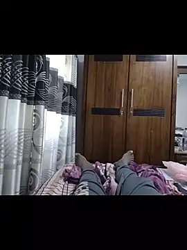 nikini1621 online show from March 10, 2026, 9:47 am