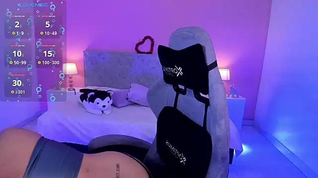 LunaRose5 online show from March 2, 2025, 3:45 am