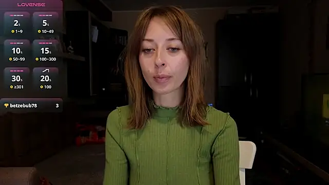 NinaNovalicious online show from September 17, 2025, 7:10 am