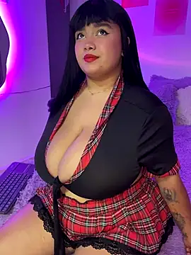 Snapshot of angie_bigboobs_ chatting on October 21, 2025, 1:45 pm angie bigboobs online show from October 21, 2025, 1:45 pm