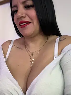 Snapshot of Milff_parkerrr chatting on January 13, 2025, 3:15 pm Milff parkerrr online show from January 13, 2025, 3:15 pm