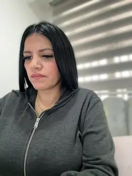 Snapshot of Milff_parkerrr chatting on January 14, 2025, 6:17 pm Milff parkerrr online show from January 14, 2025, 6:17 pm