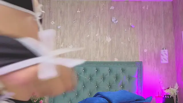 Marcelaa fox online show from November 15, 2025, 8:49 pm