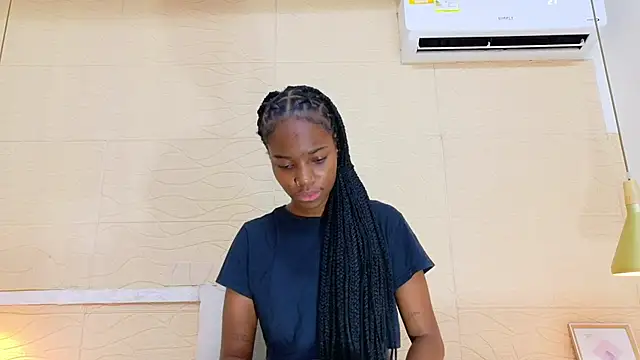 Chocolatte bar online show from February 23, 2025, 1:10 pm