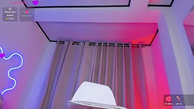 Mackensy sweett online show from March 15, 2026, 5:57 am