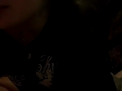 space g1rl online show from November 2, 2025, 8:22 pm