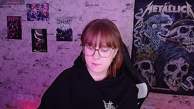 Rudy 02 online show from May 11, 2026, 4:04 pm