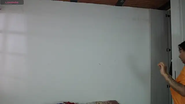 Snapshot of naomi_h1 chatting on June 23, 2026, 8:40 pm naomi h1 online show from June 23, 2026, 8:40 pm