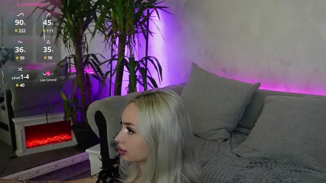 BambiAndAyline online show from January 28, 2025, 5:22 am