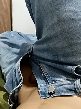 C vas  online show from December 5, 2024, 12:41 am