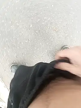 C vas  online show from December 9, 2024, 11:47 am