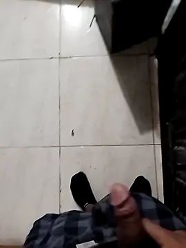 C vas  online show from March 16, 2025, 12:00 pm