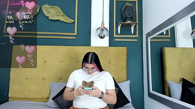 BellaPeers  online show from February 4, 2025, 11:38 am