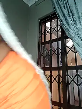 Shria107 online show from February 17, 2025, 4:15 pm