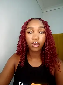 Shria107 online show from September 29, 2025, 10:25 pm