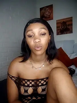 Shria107 online show from January 18, 2026, 10:35 pm