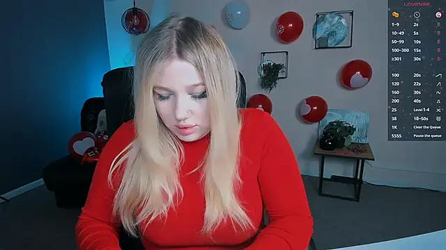 juli kisss online show from February 16, 2025, 9:26 am