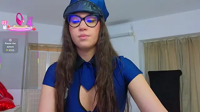 SweetScribe online show from October 31, 2025, 6:03 am