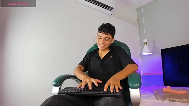 Austin Cardieff online show from January 26, 2025, 9:40 am