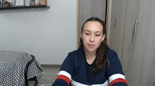 Skarlet Adams28 online show from December 12, 2024, 12:48 am