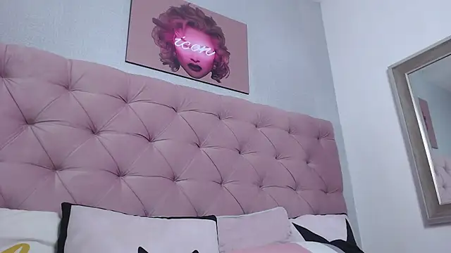 Snapshot of Hannys__cabernet chatting on February 11, 2025, 12:16 pm Hannys cabernet online show from February 11, 2025, 12:16 pm