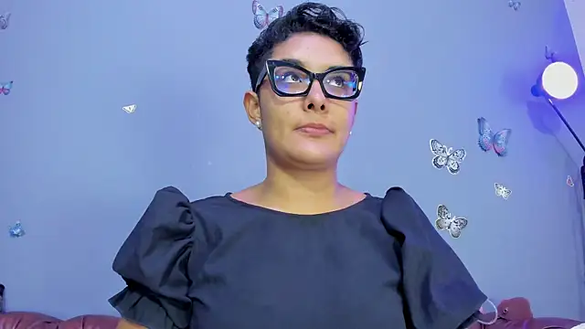 Kaira mosse online show from November 30, 2025, 11:36 am