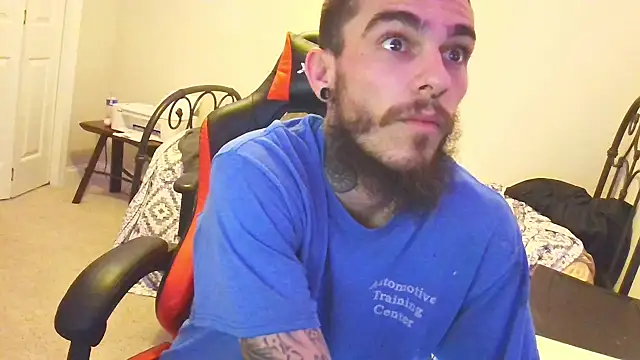 Snapshot of XMeF10 chatting on February 4, 2025, 1:23 am XMeF10 online show from February 4, 2025, 1:23 am