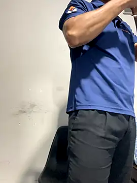 Snapshot of Brencuz chatting on September 9, 2025, 1:05 am Brencuz online show from September 9, 2025, 1:05 am