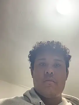 Snapshot of Brencuz chatting on October 11, 2025, 3:28 am Brencuz online show from October 11, 2025, 3:28 am