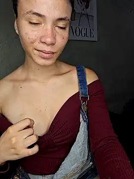 HelenHoltz online show from September 30, 2025, 2:00 pm