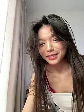 Snapshot of DesiredHoney chatting on March 2, 2025, 10:35 am DesiredHoney online show from March 2, 2025, 10:35 am