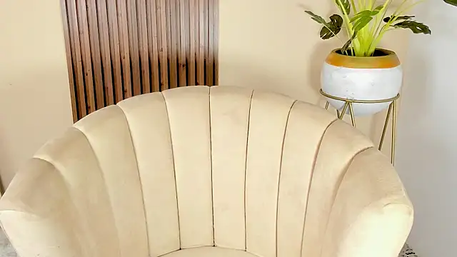 kenayfox online show from December 3, 2024, 2:16 pm