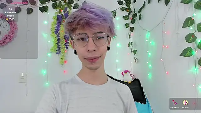  Jakke online show from December 4, 2024, 1:03 am