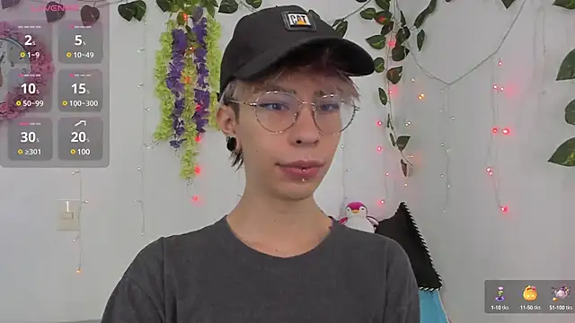  Jakke online show from December 7, 2024, 3:30 pm