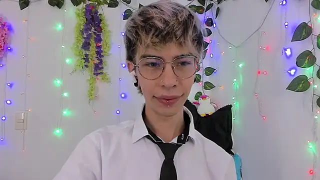  Jakke online show from January 26, 2025, 5:02 pm