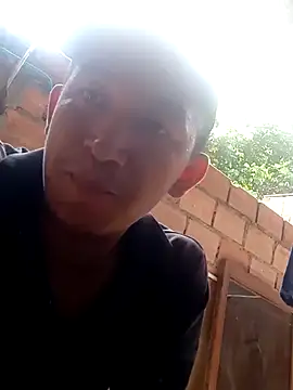 Snapshot of Alexio1997 chatting on September 29, 2025, 6:02 pm Alexio1997 online show from September 29, 2025, 6:02 pm