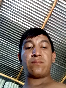 Snapshot of Alexio1997 chatting on October 26, 2025, 12:11 pm Alexio1997 online show from October 26, 2025, 12:11 pm