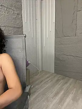 Snapshot of KaitlynLoveCam chatting on January 19, 2026, 2:48 am KaitlynLoveCam online show from January 19, 2026, 2:48 am