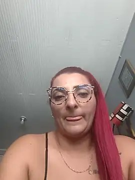 Snapshot of SHARAONELOVE chatting on February 5, 2026, 5:06 pm SHARAONELOVE online show from February 5, 2026, 5:06 pm