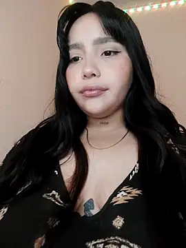 jacksyangeel2 online show from April 28, 2026, 7:46 am